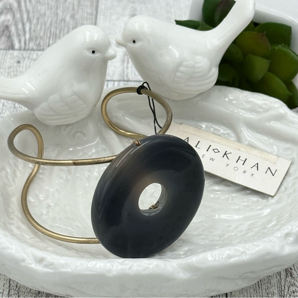 ALI KHAN Stone Disk Brass Wire Cuff Bracelet